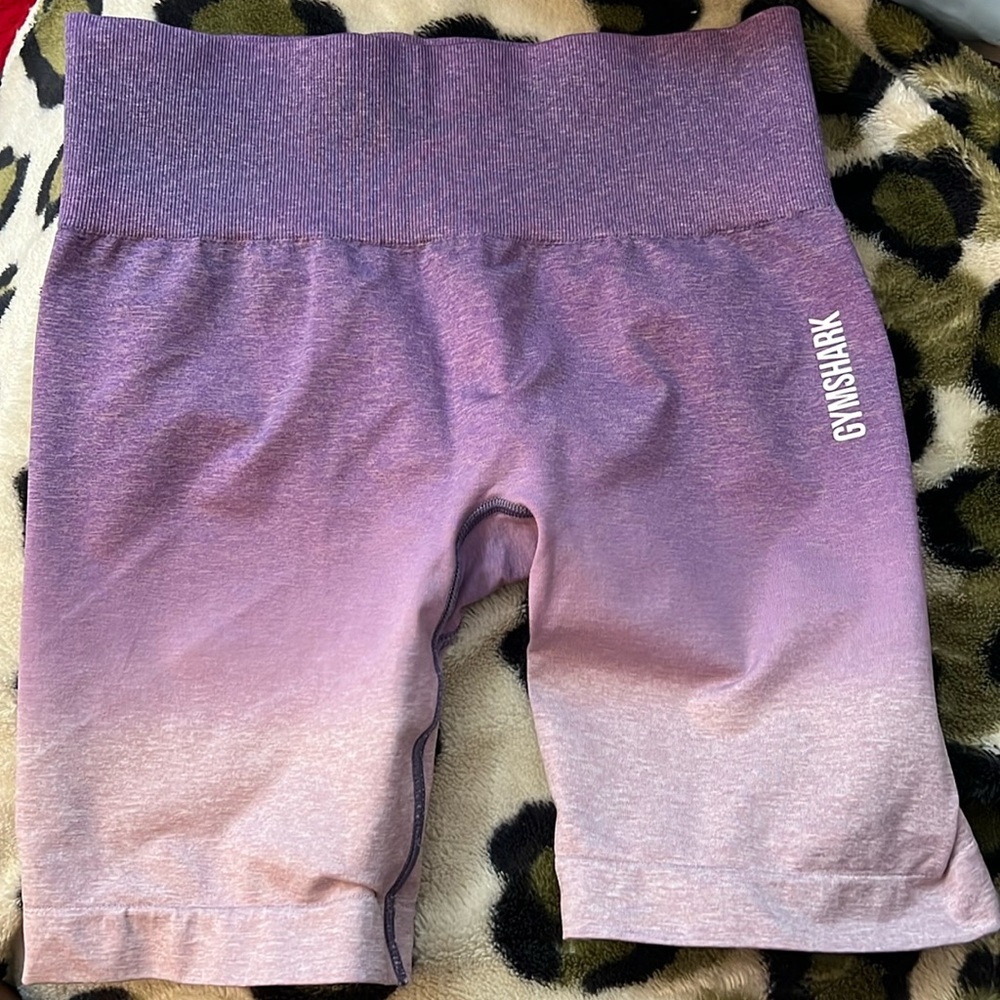 Gymshark Adapt Ombre Seamless Shorts Light Purple Marl/Purple in medium